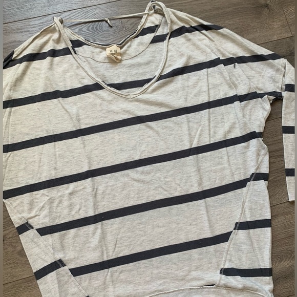 We the Free Ling sleeve Stripe Tunic Medium Oversized - Picture 4 of 4